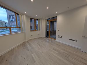 Photo 7- click for photo gallery